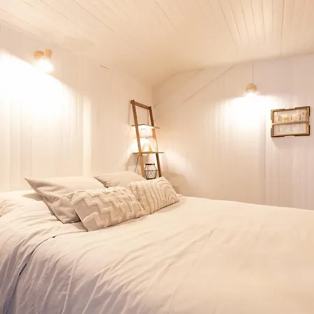 Au Petit Sommet 2 - Centre 35m2 شقة